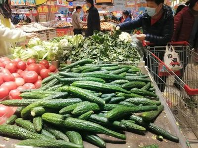 別慌！蔬菜、口罩、主副食品與水產(chǎn)品供應(yīng)充足，零售渠道暢通無憂